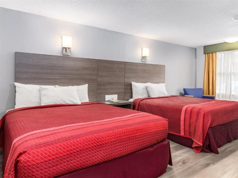 Captains Quarters Motel & Conference Center Eastham Esterno foto