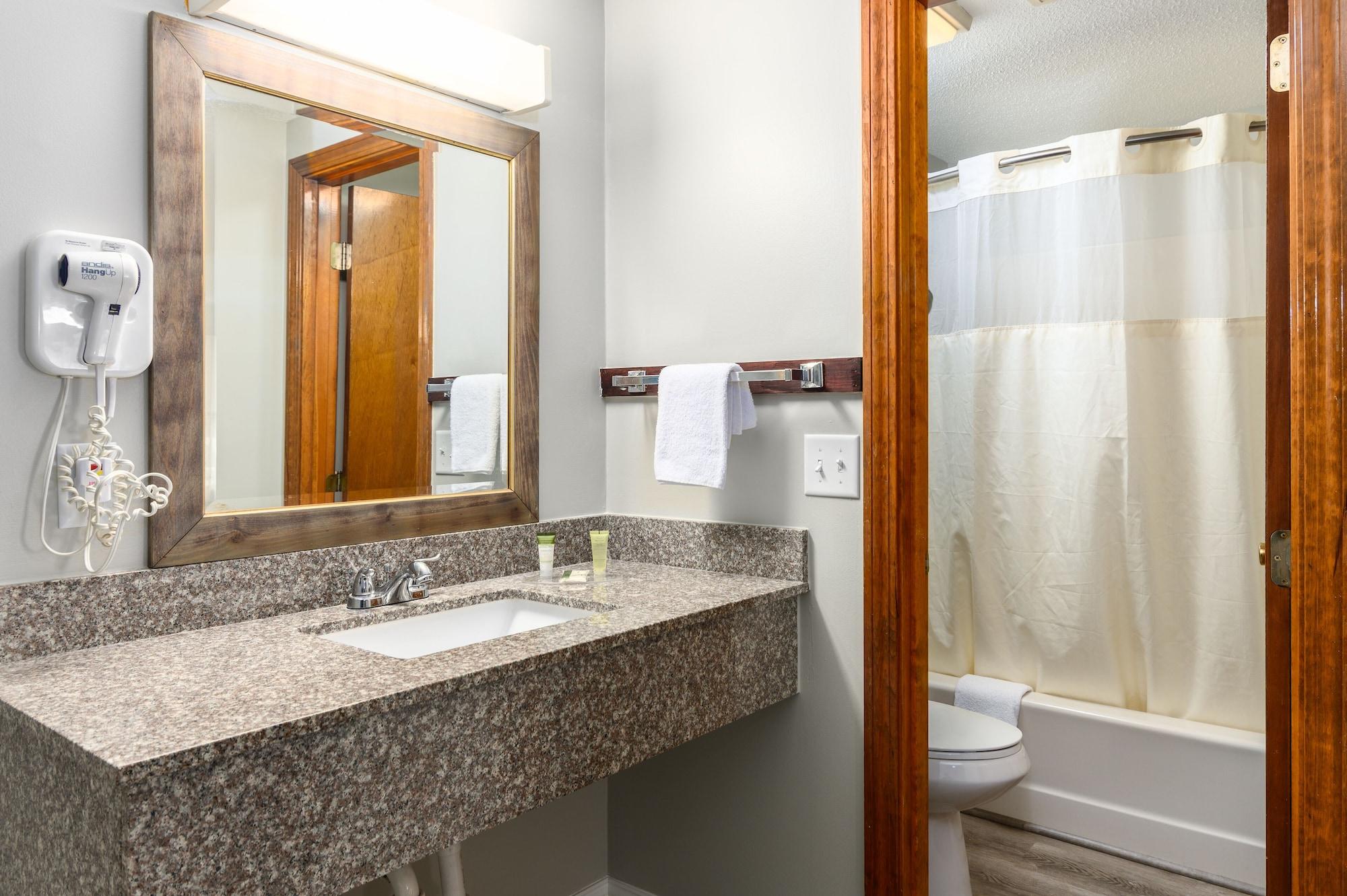 Captains Quarters Motel & Conference Center Eastham Esterno foto