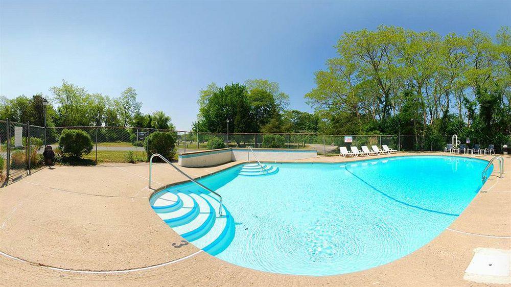 Captains Quarters Motel & Conference Center Eastham Esterno foto